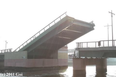 臨港橋 : Rinkô Bridge