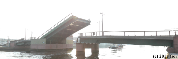 臨港橋 : Rinkō Bridge