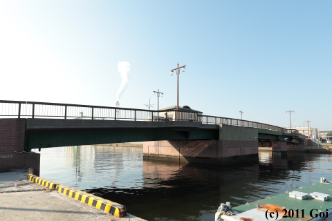 臨港橋 : Rinkō Bridge